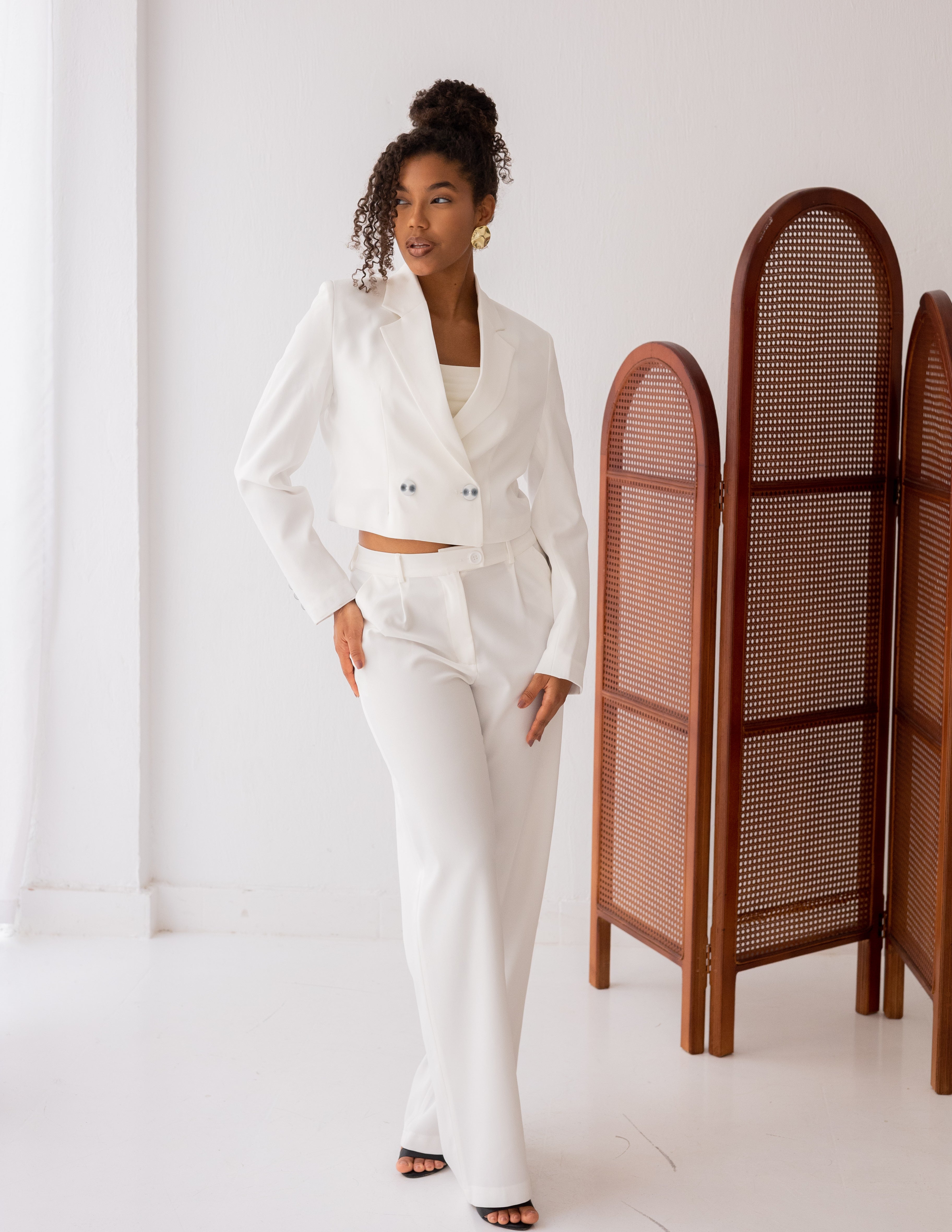 Majestic White Cropped Blazer