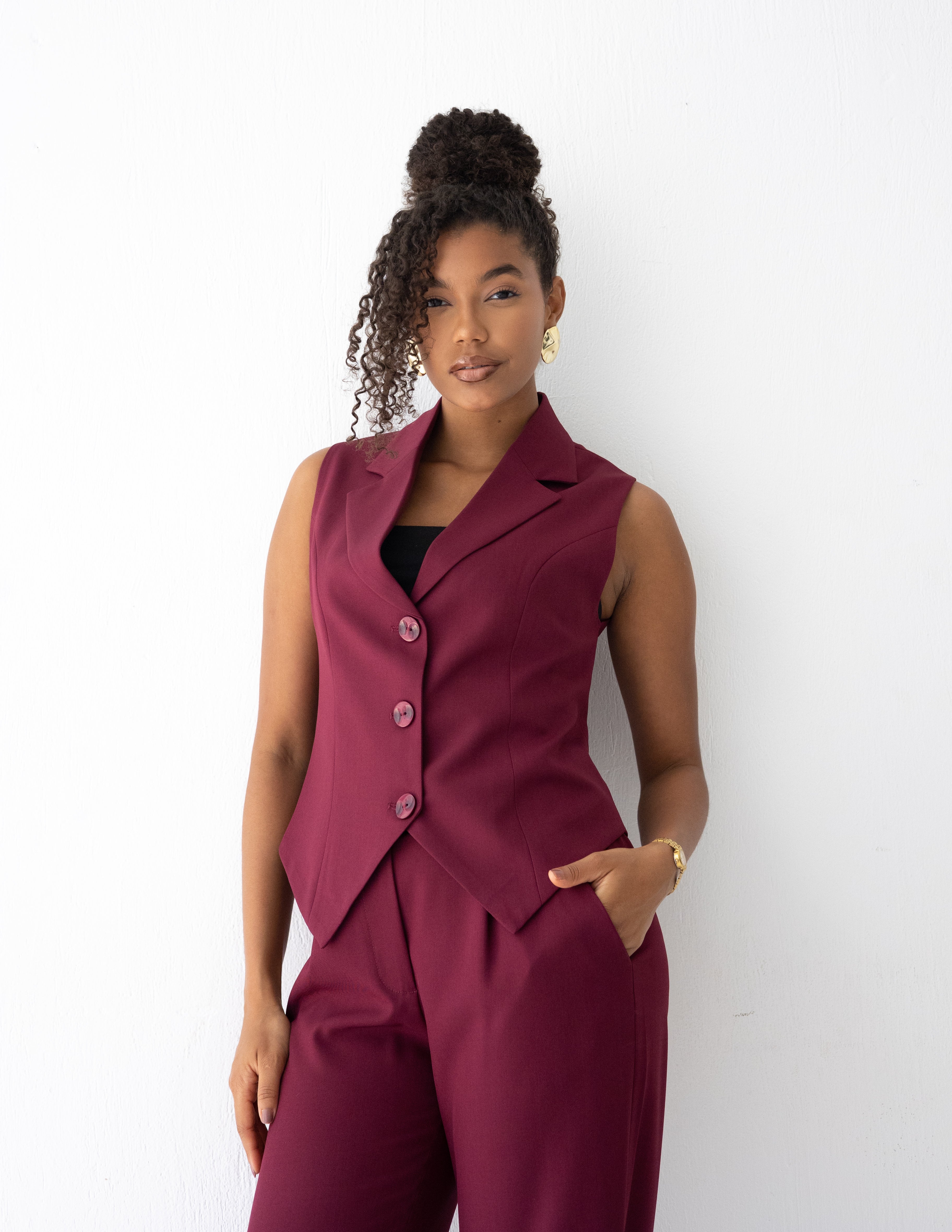 Regal Touch Cropped Vest