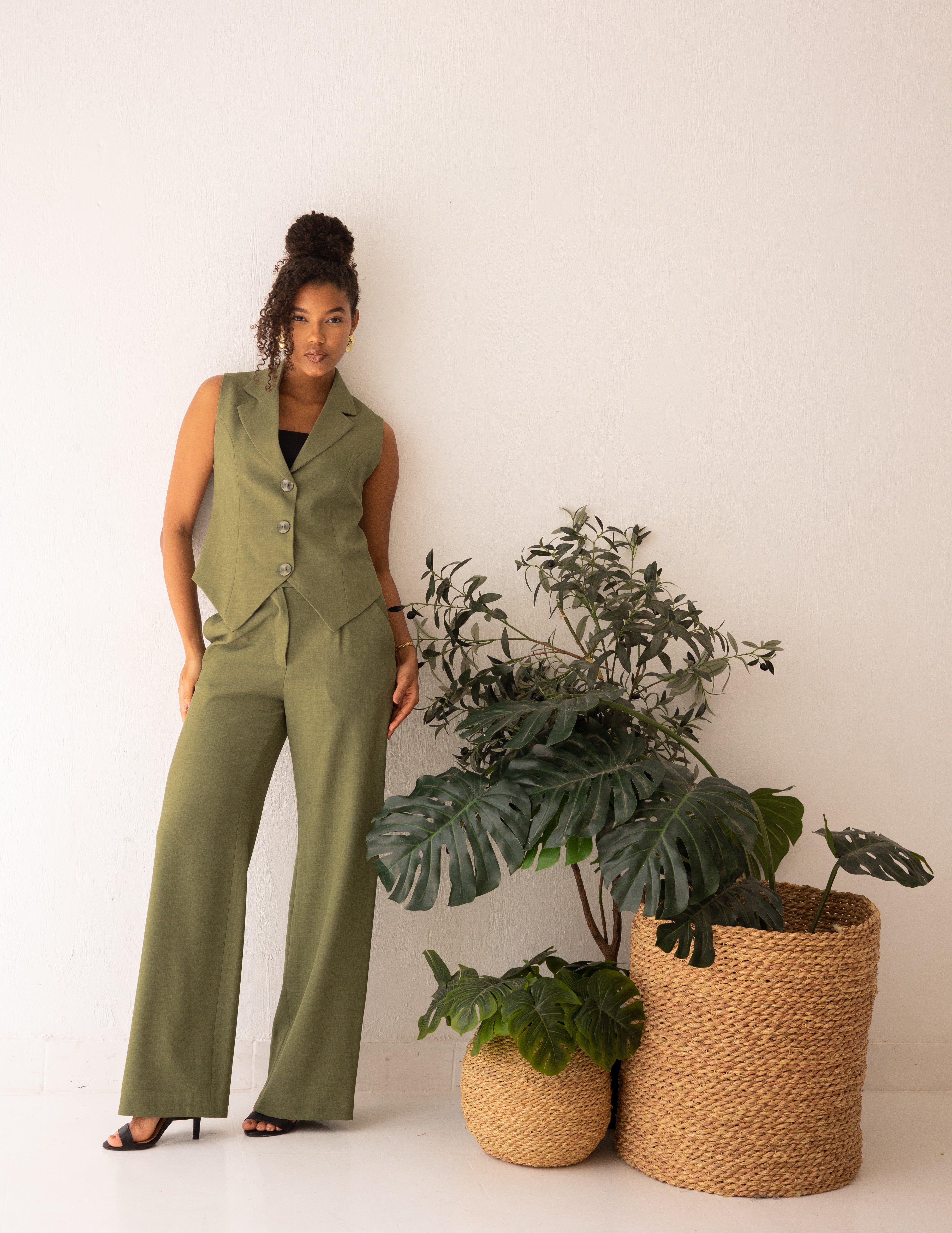 Olive Glamour Cropped Vest