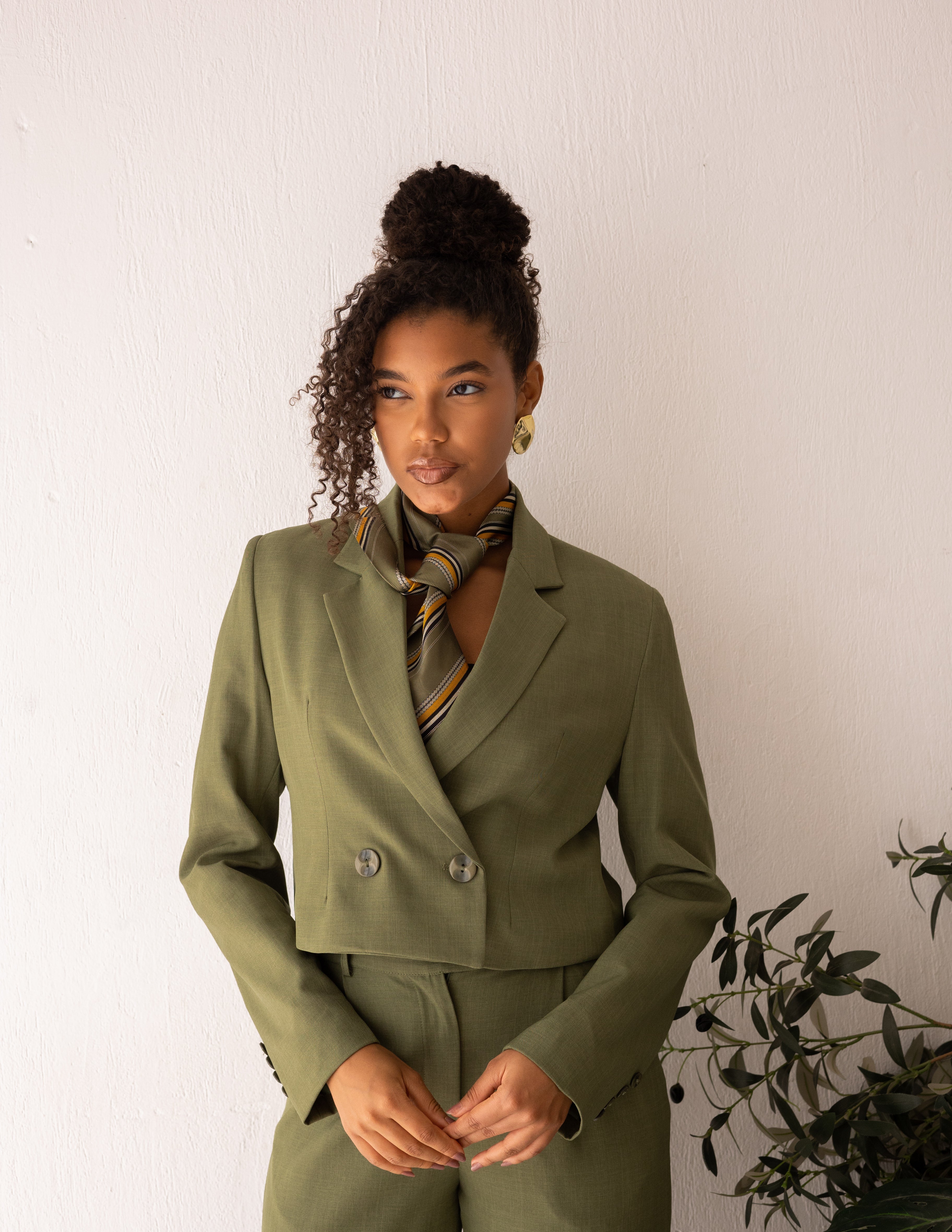 Olive Glamour Cropped Blazer