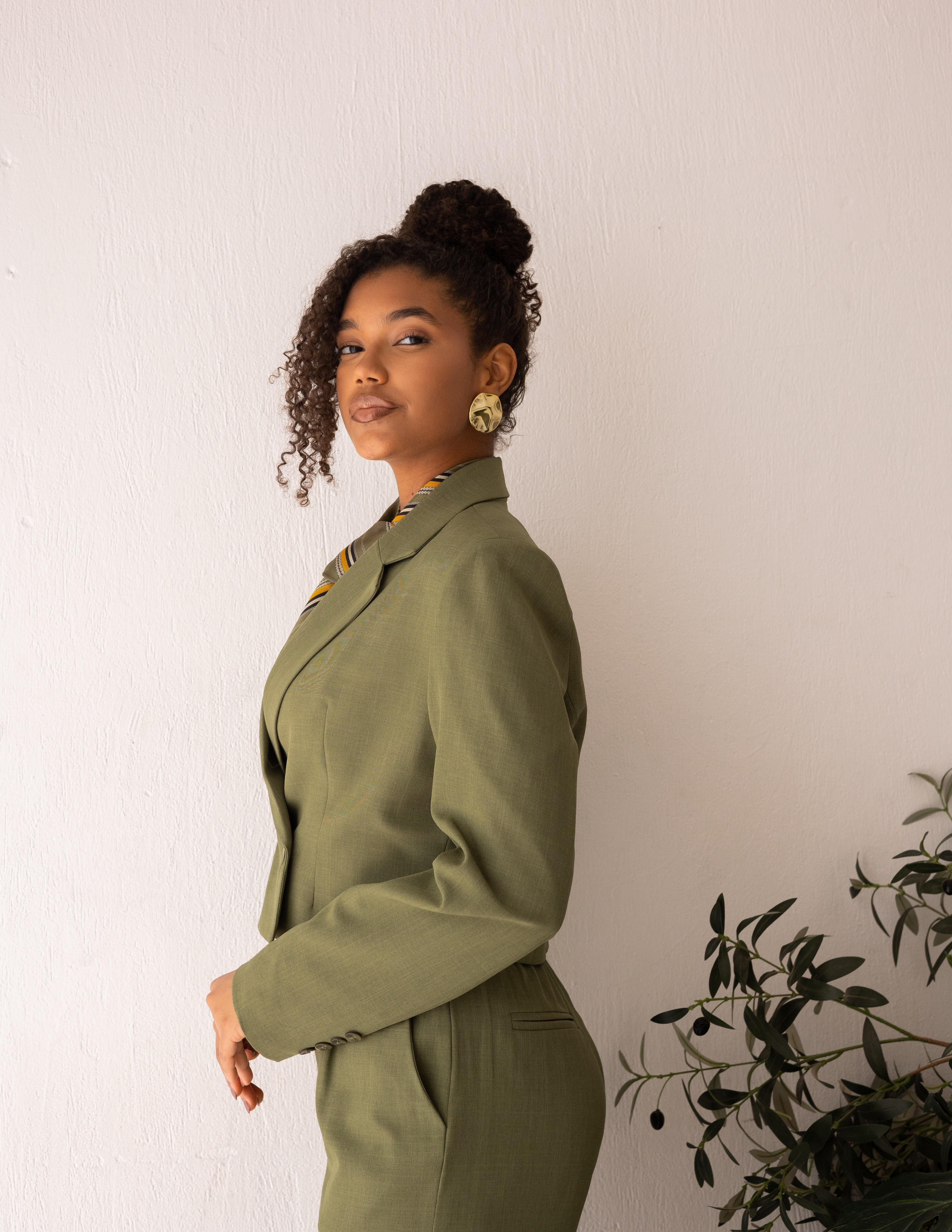 Olive Glamour Cropped Blazer