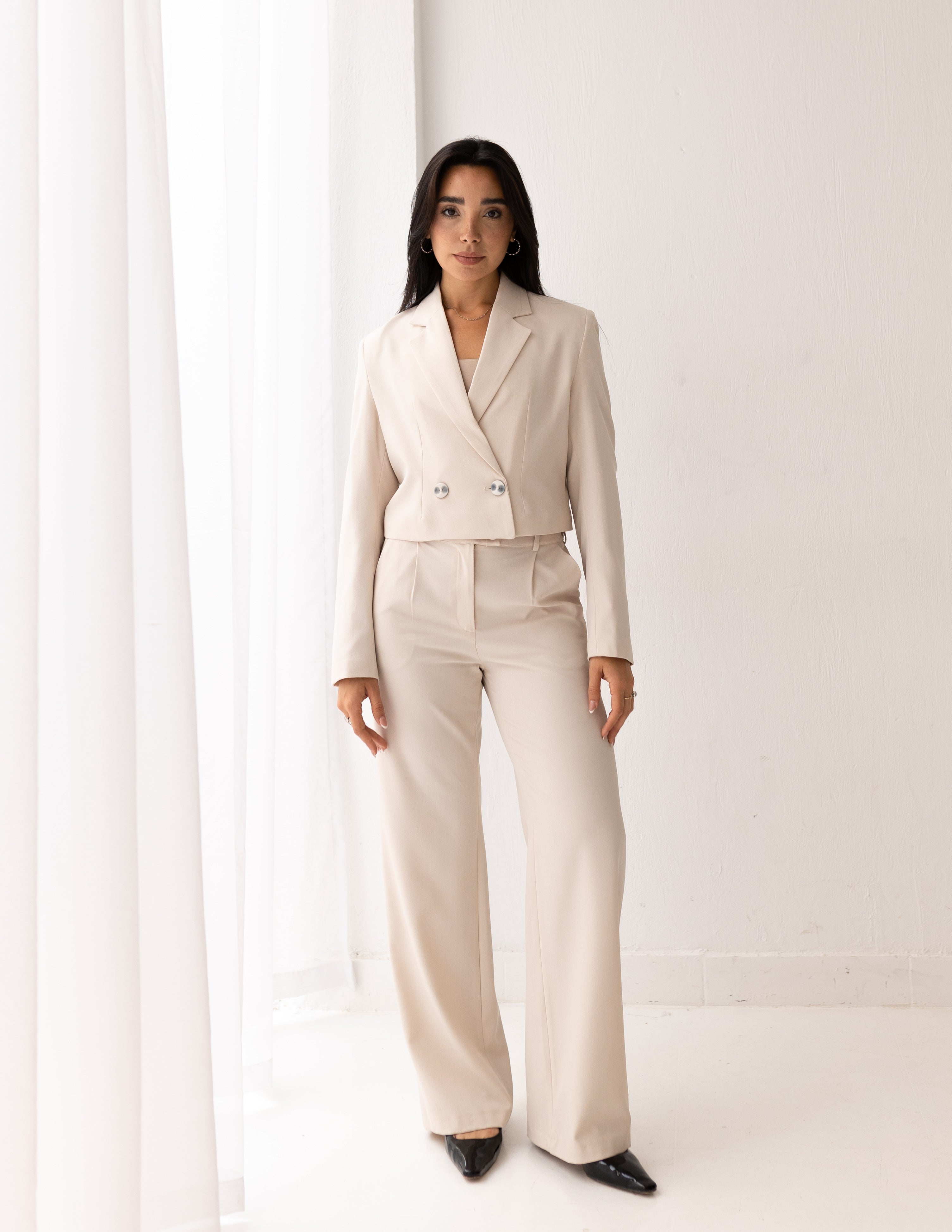 Soft Cream Cropped Blazer