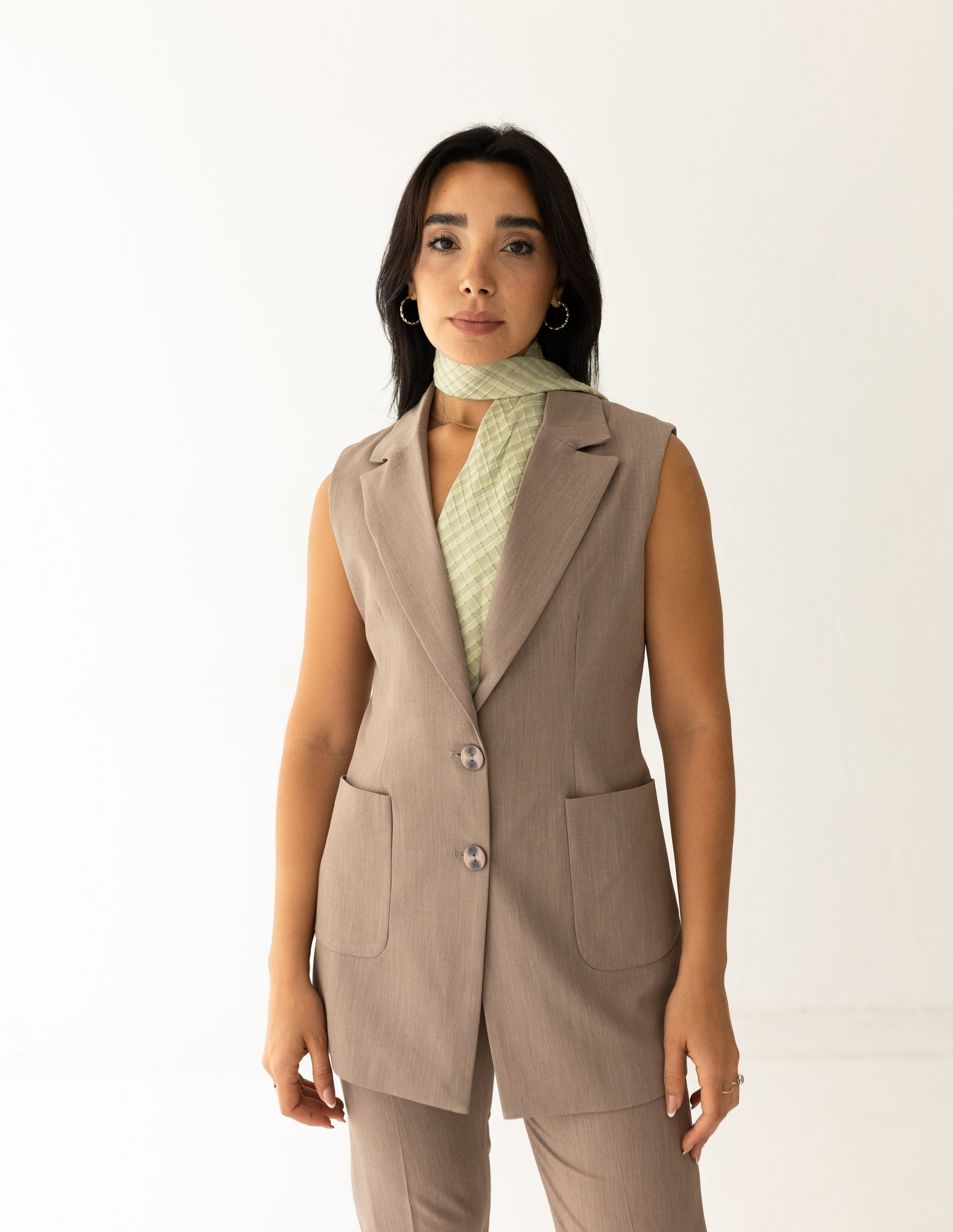 Mocha Light long vest