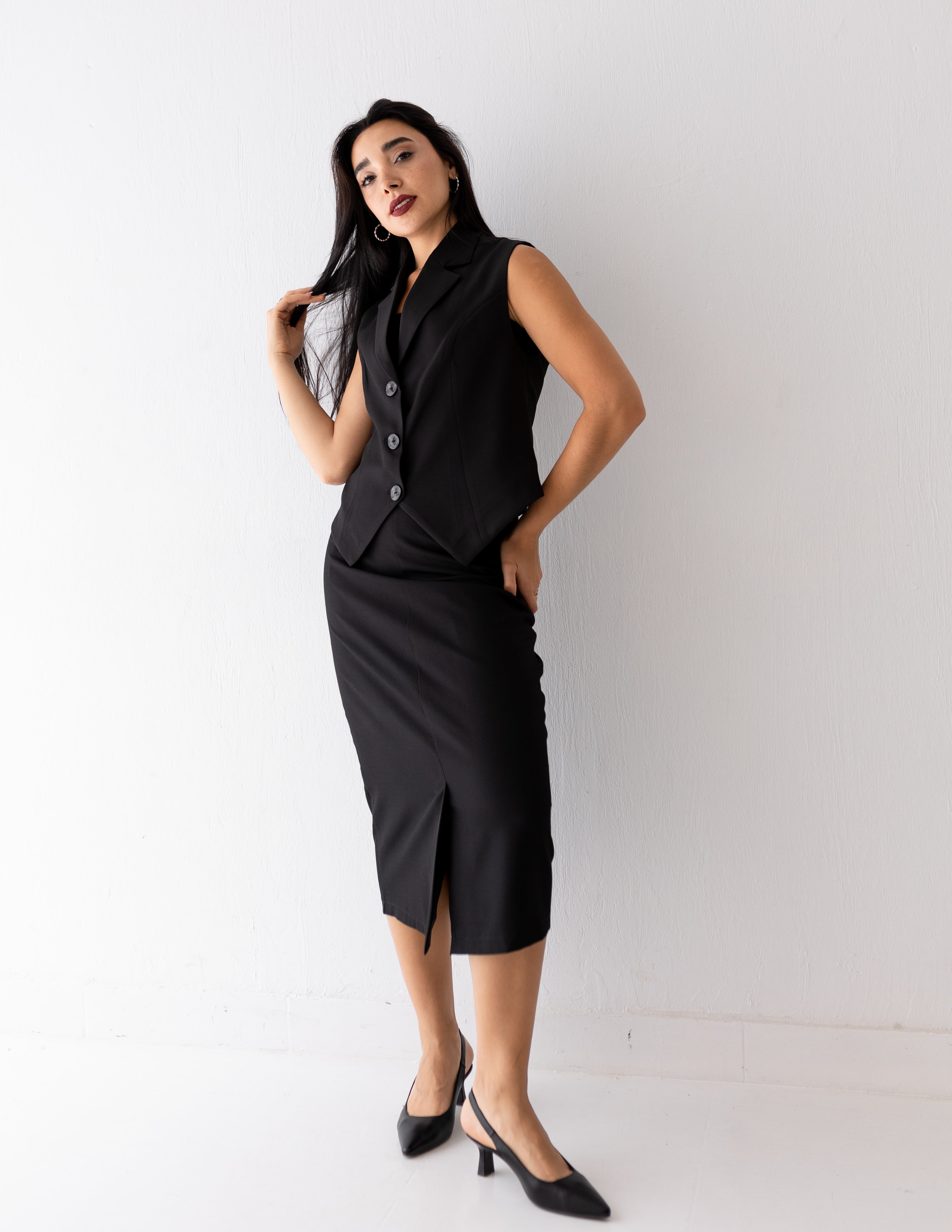 Black Icon Cropped Vest